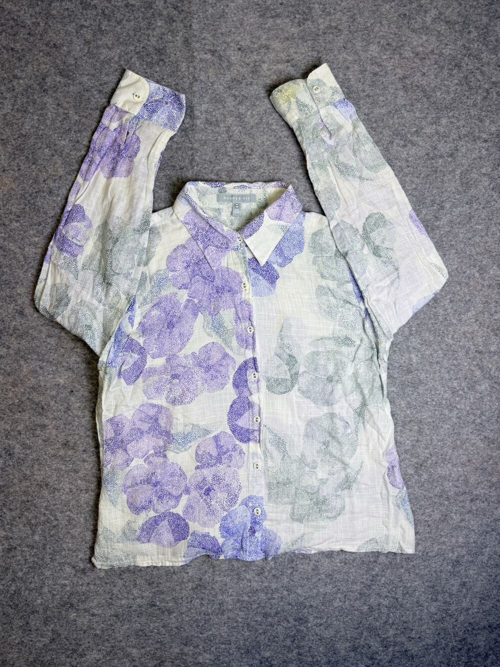 Shaped Fit Floral Blouse 14P Cotton Purple Green Flower Print Button Up Shirt
